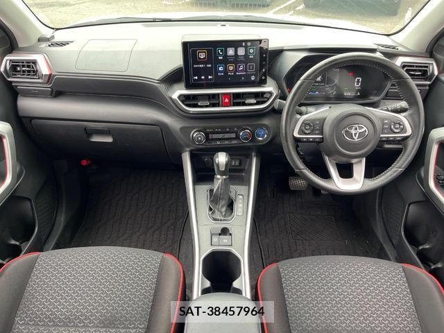 Toyota RAIZE 2022-02 8282518-1