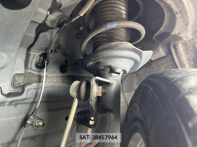 Toyota RAIZE 2022-02 8282518-19