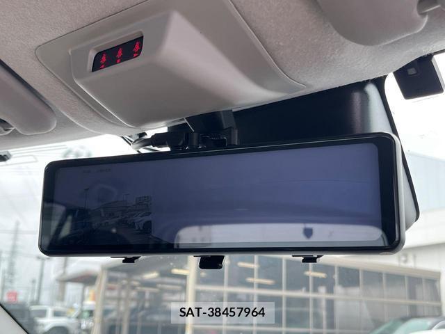 Toyota RAIZE 2022-02 8282518-5