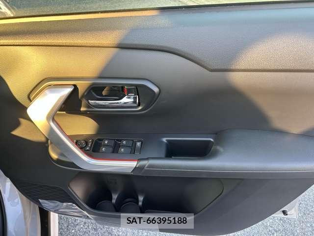 Toyota RAIZE 2026-07 8284530-11