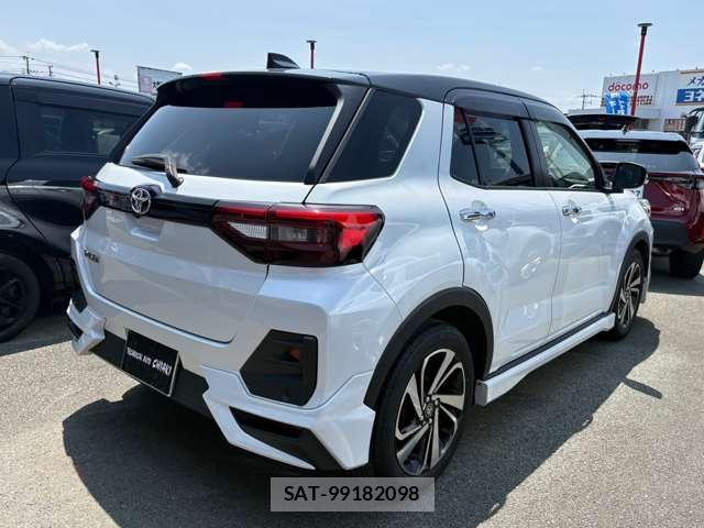 Toyota RAIZE 2022-03 8285350-4