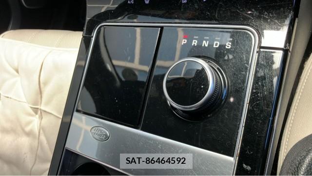 Land Rover RANGE ROVER VELAR 2018-07 8282136-14