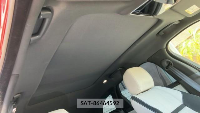 Land Rover RANGE ROVER VELAR 2018-07 8282136-15