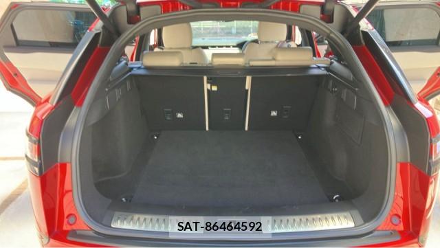 Land Rover RANGE ROVER VELAR 2018-07 8282136-17