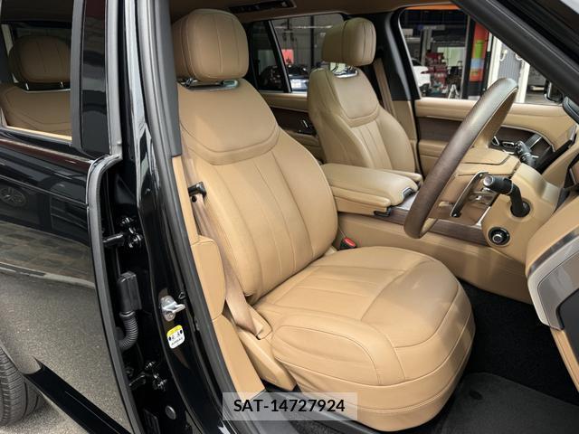Land Rover RANGE ROVER 2023-10 8277497-3