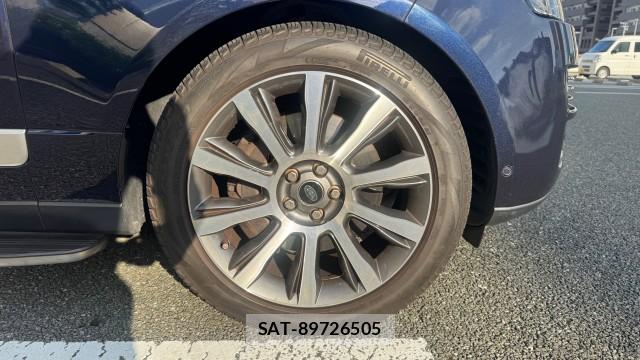 Land Rover RANGE ROVER 2017-06 8281950-6