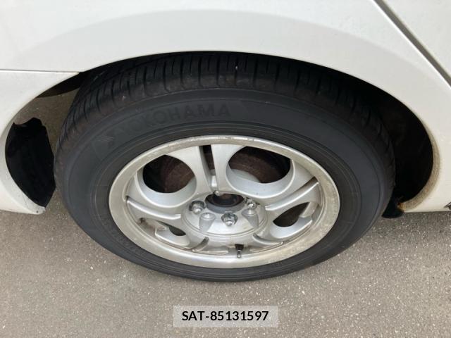 Toyota RAUM 2003-12 8279598-12