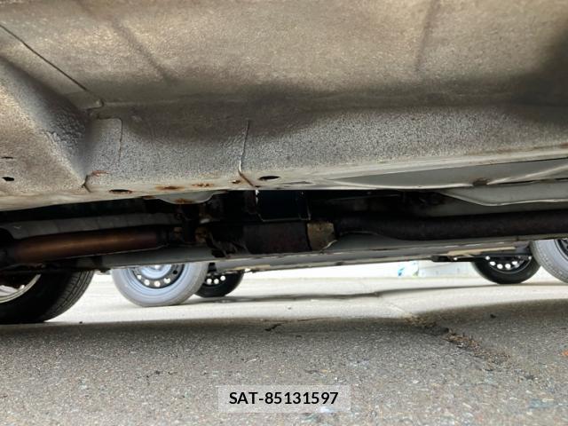 Toyota RAUM 2003-12 8279598-15
