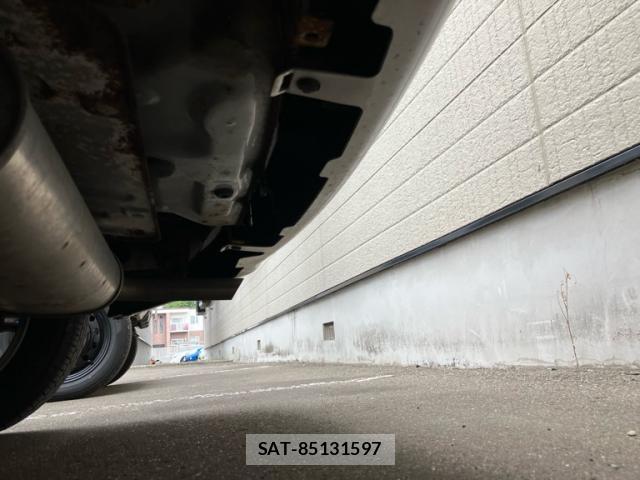 Toyota RAUM 2003-12 8279598-4