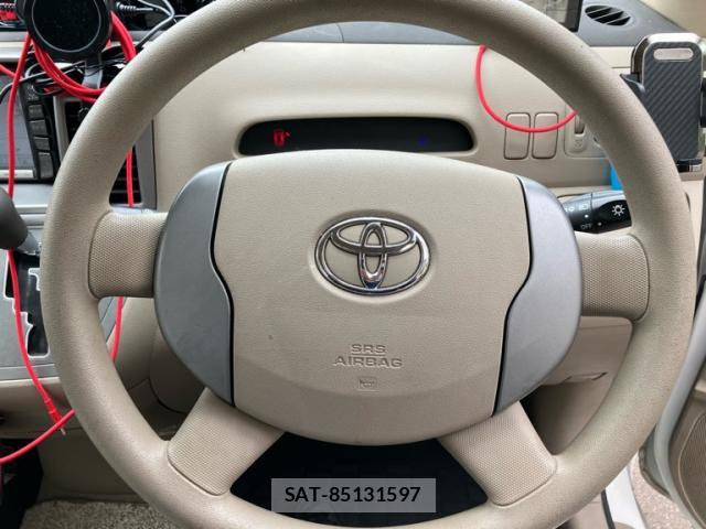 Toyota RAUM 2003-12 8279598-8
