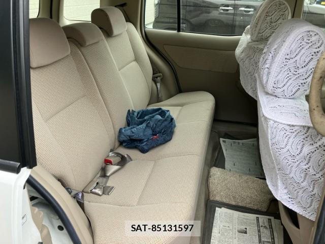 Toyota RAUM 2003-12 8279598-9