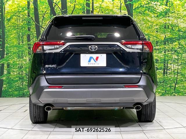 Toyota RAV4 2021-07 8276700-14