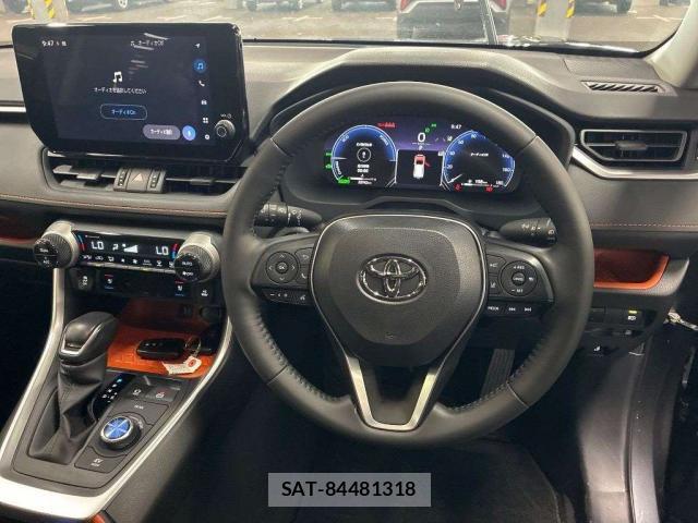 Toyota RAV4 2023-06 8276973-2