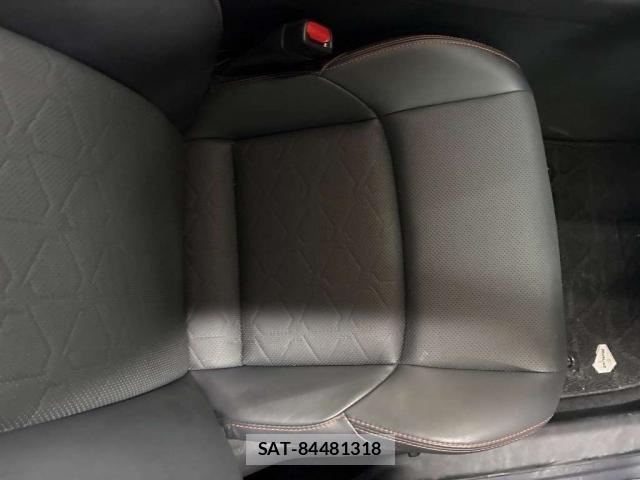 Toyota RAV4 2023-06 8276973-5