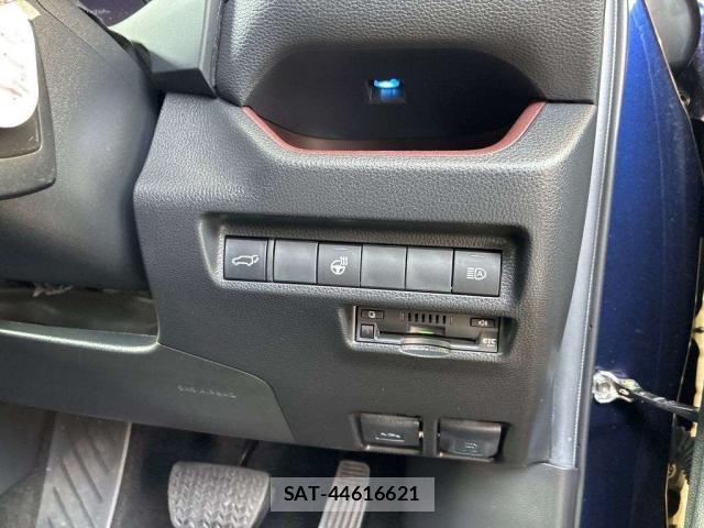 Toyota RAV4 2022-07 8276997-8