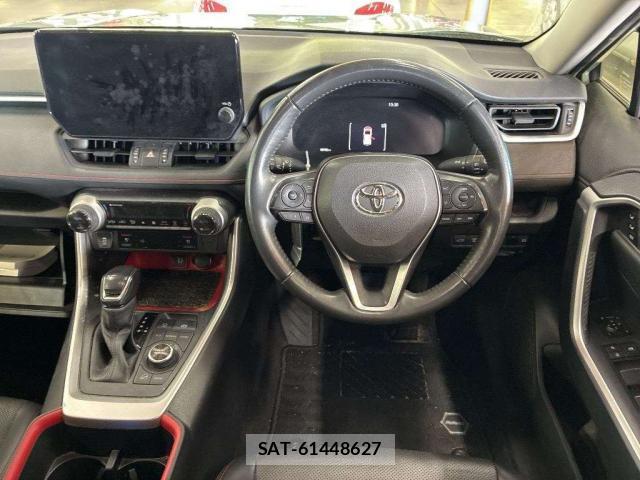 Toyota RAV4 2023-07 8276998-3