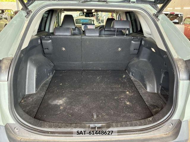 Toyota RAV4 2023-07 8276998-4