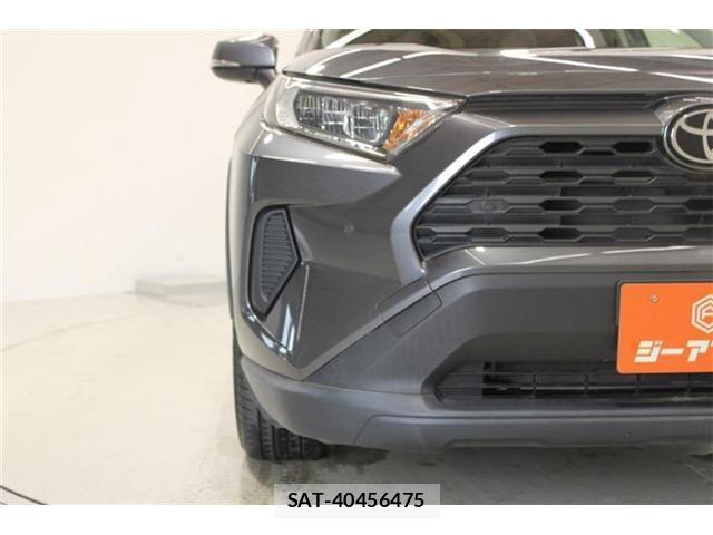 Toyota RAV4 2023-03 8277353-16