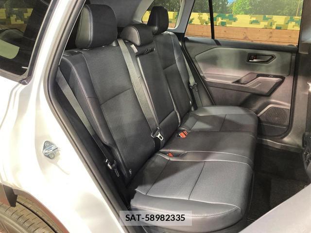 Toyota RAV4 2026-06 8277629-8