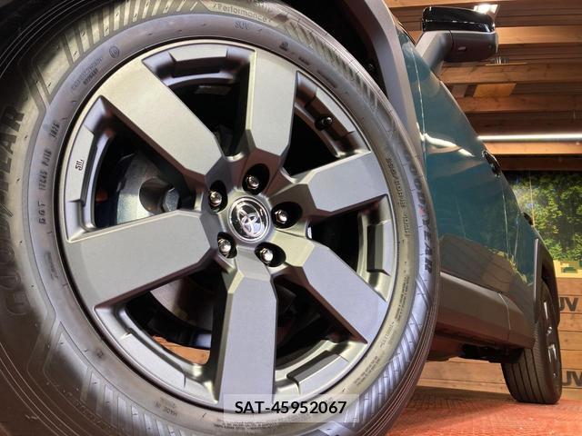 Toyota RAV4 2026-07 8277641-12
