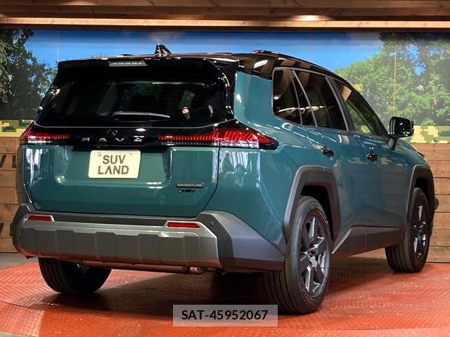 Toyota RAV4 2026-07 8277641-16