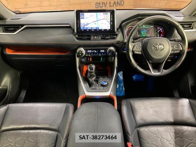 Toyota RAV4 2019-07 8277644-1