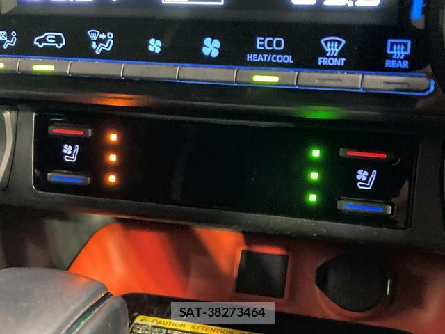 Toyota RAV4 2019-07 8277644-6