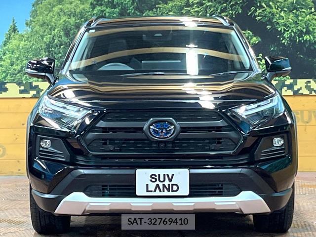 Toyota RAV4 2023-10 8277756-13