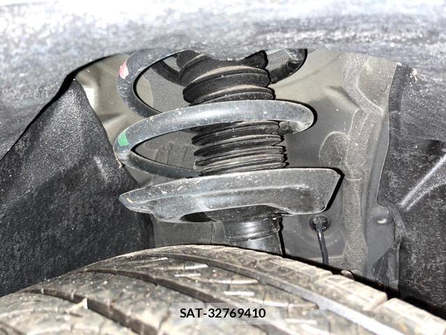 Toyota RAV4 2023-10 8277756-19