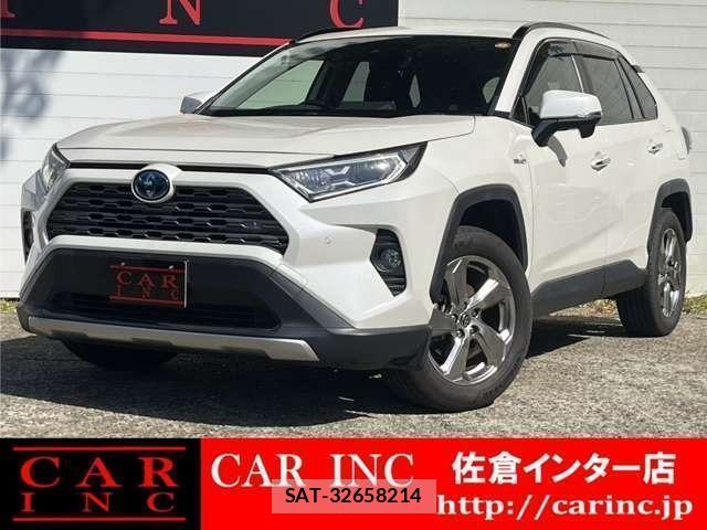 Toyota RAV4 2019-08 8277958-0