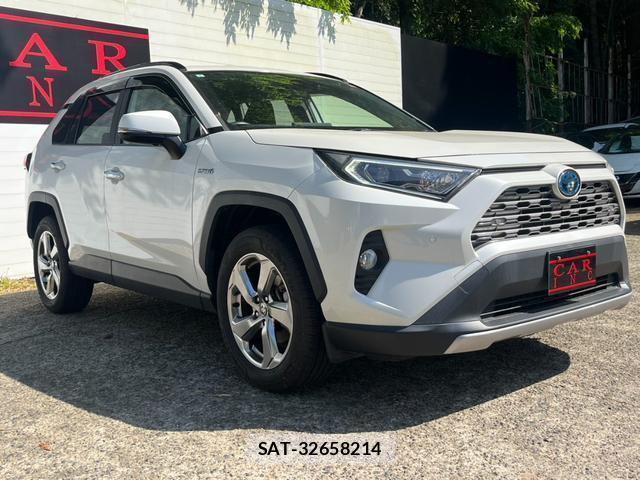 Toyota RAV4 2019-08 8277958-3
