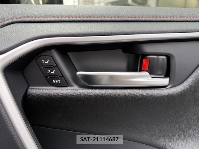 Toyota RAV4 2024-10 8277968-10