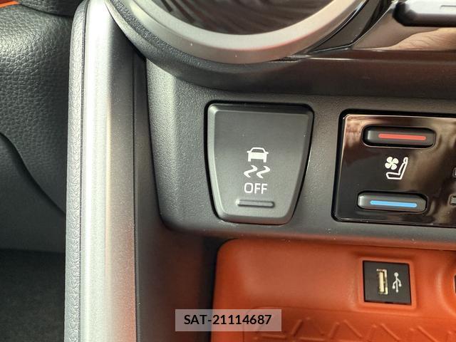 Toyota RAV4 2024-10 8277968-16
