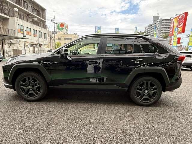 Toyota RAV4 2025-06 8277977-14