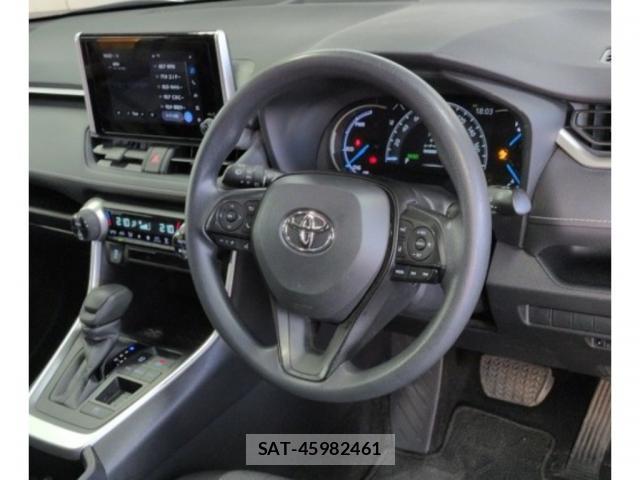 Toyota RAV4 2023-03 8278408-2
