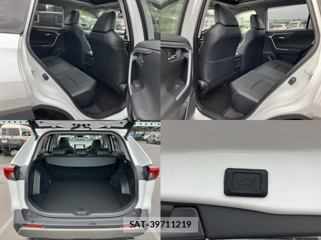 Toyota RAV4 2023-05 8278661-6