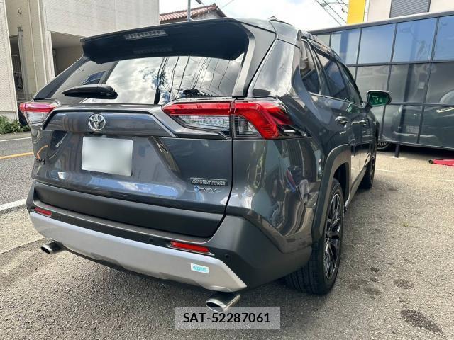 Toyota RAV4 2025-01 8278683-2
