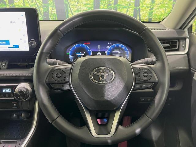 Toyota RAV4 2022-12 8278824-10