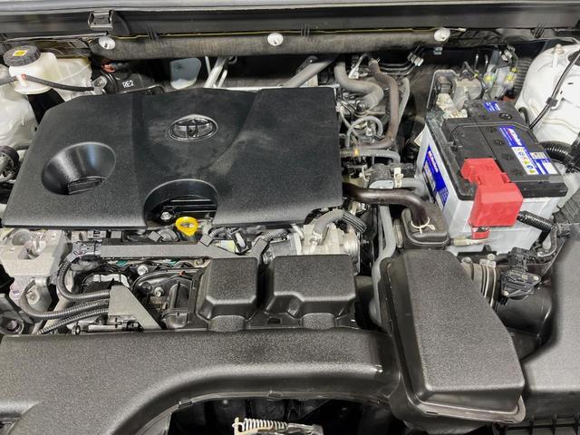 Toyota RAV4 2022-12 8278824-17