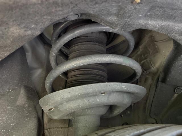 Toyota RAV4 2022-12 8278824-19