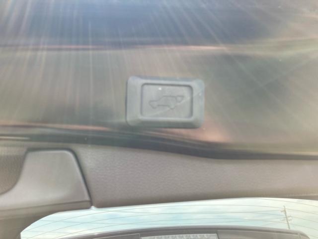 Toyota RAV4 2022-05 8279559-11