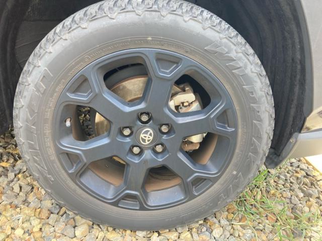 Toyota RAV4 2022-05 8279559-12