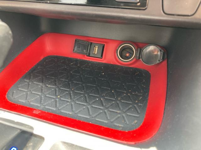 Toyota RAV4 2022-05 8279559-19