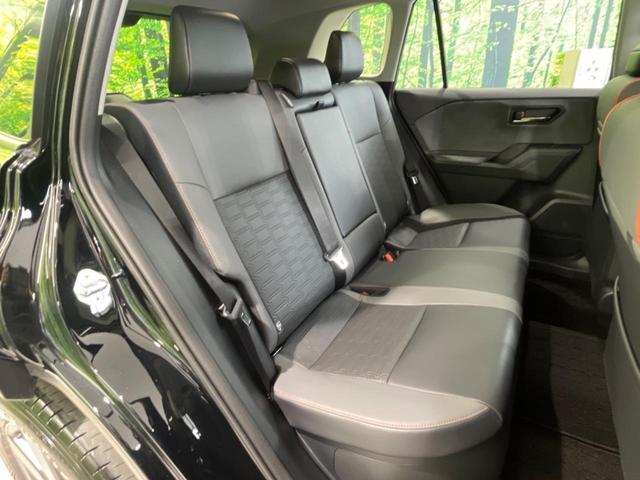 Toyota RAV4 2026-06 8279626-8