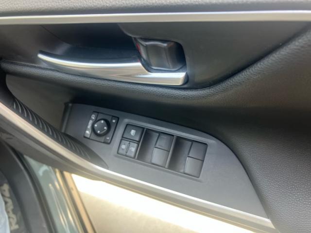 Toyota RAV4 2020-03 8279680-10