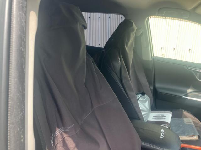 Toyota RAV4 2020-03 8279680-15