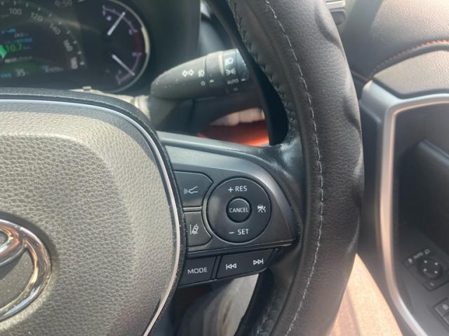 Toyota RAV4 2020-03 8279680-2