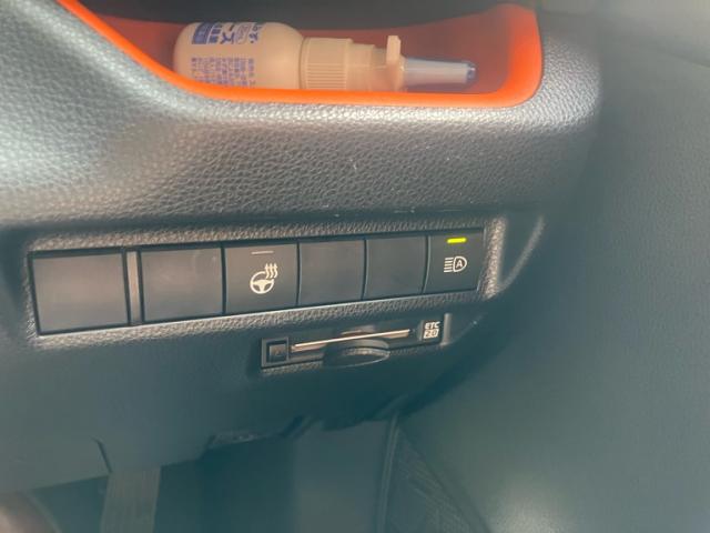 Toyota RAV4 2020-03 8279680-8