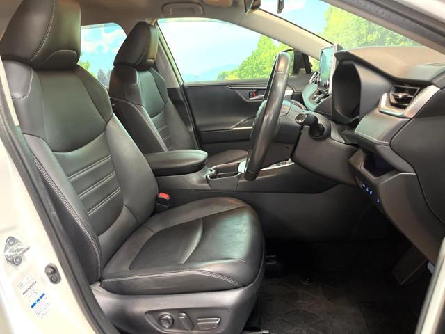 Toyota RAV4 2021-02 8280201-7