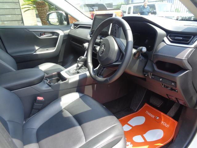 Toyota RAV4 2019-10 8280391-14